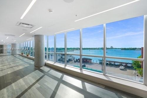 COSTA HOLLYWOOD CONDO - Residential