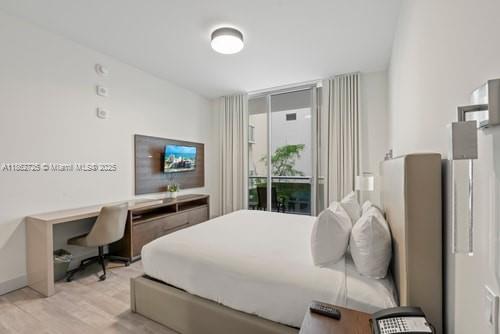 COSTA HOLLYWOOD CONDO - Residential