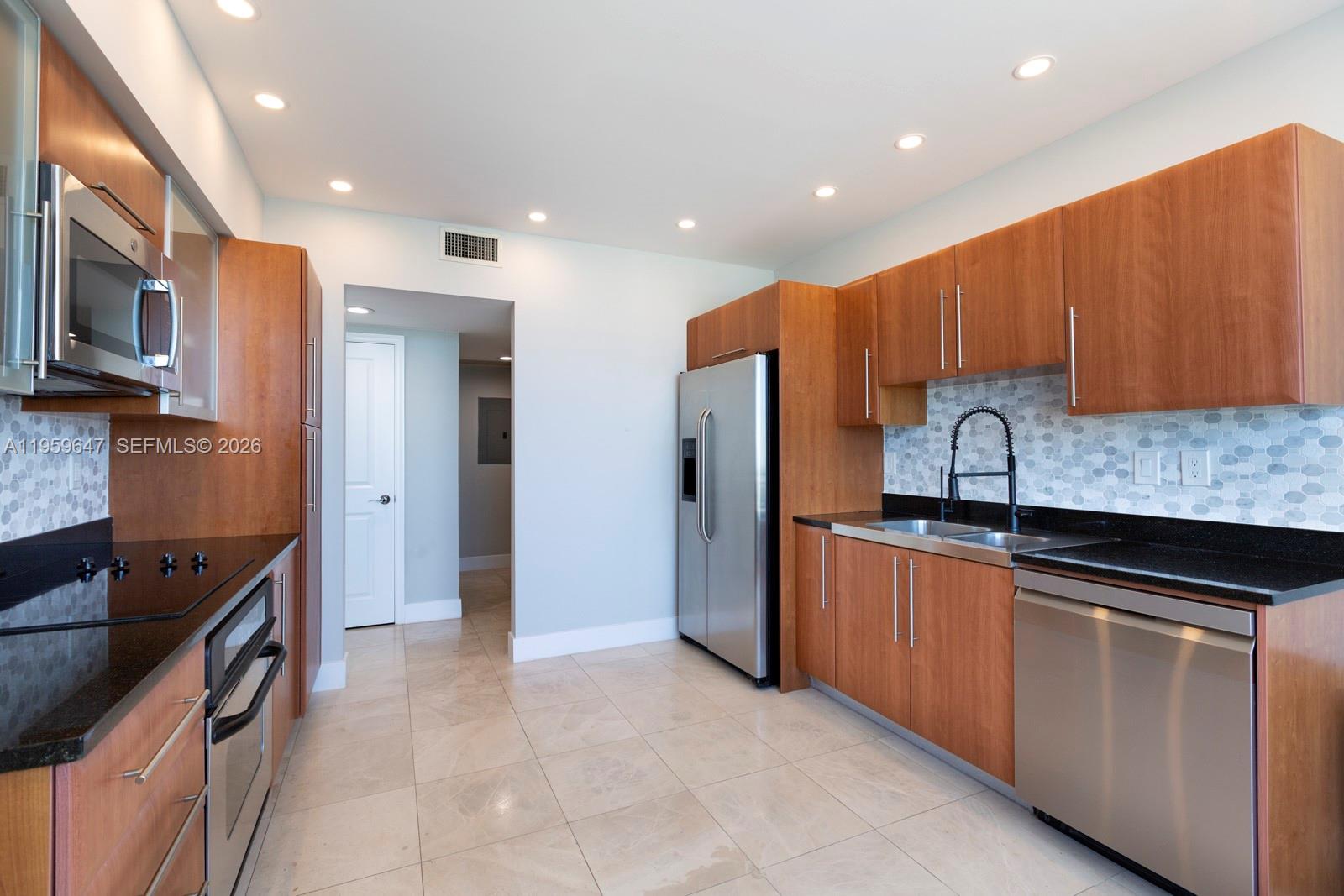 SYMPHONY NORTH CONDO - Residential