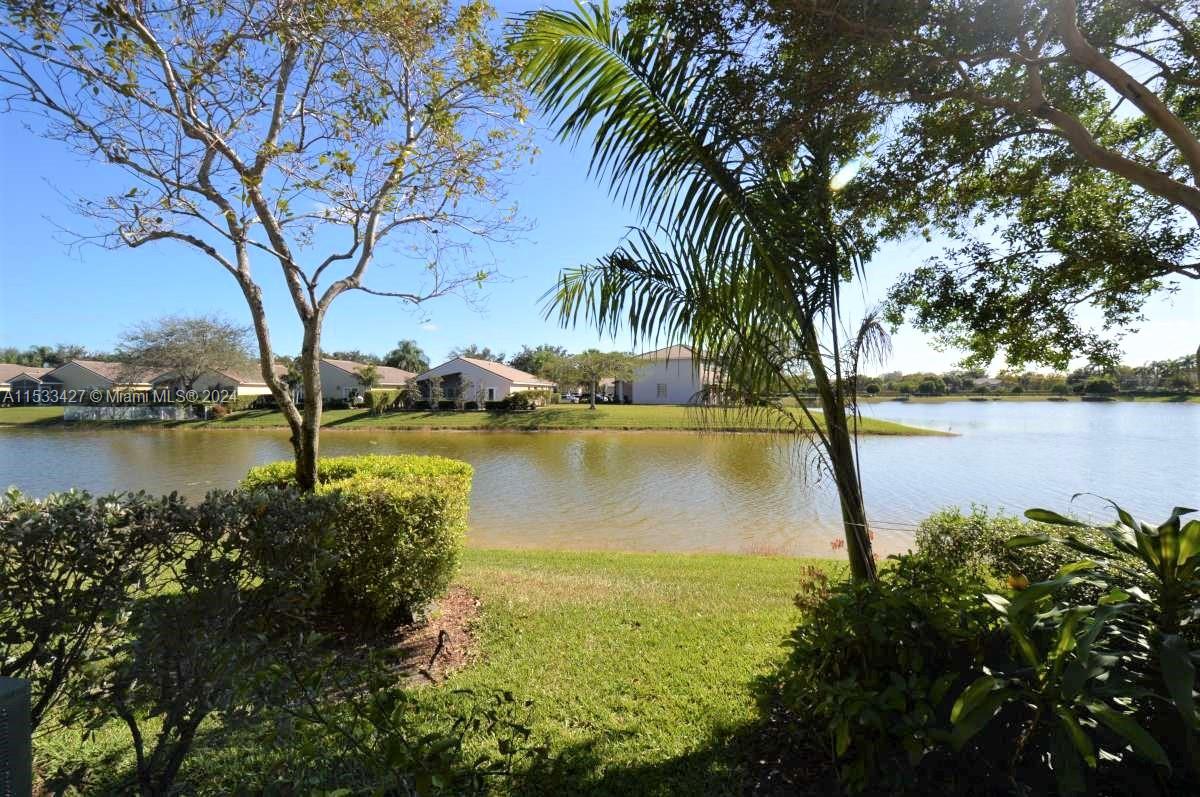PELICAN POINTE - Residential Lease