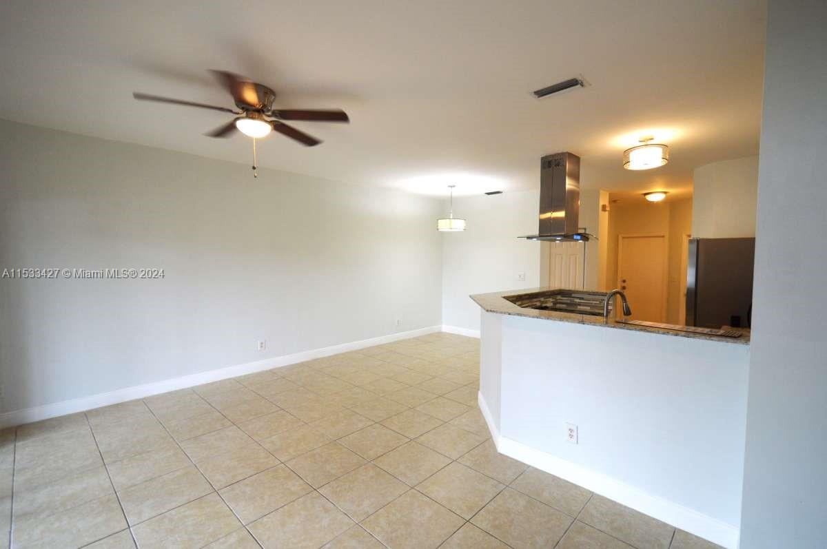 PELICAN POINTE - Residential Lease