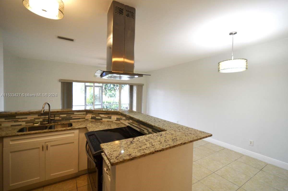 PELICAN POINTE - Residential Lease