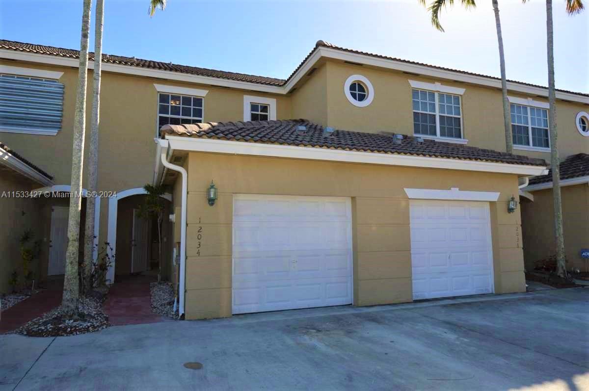 PELICAN POINTE - Residential Lease