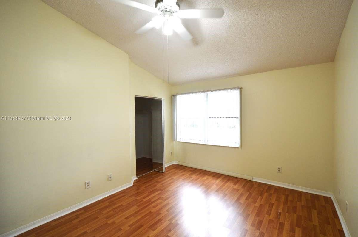 PELICAN POINTE - Residential Lease