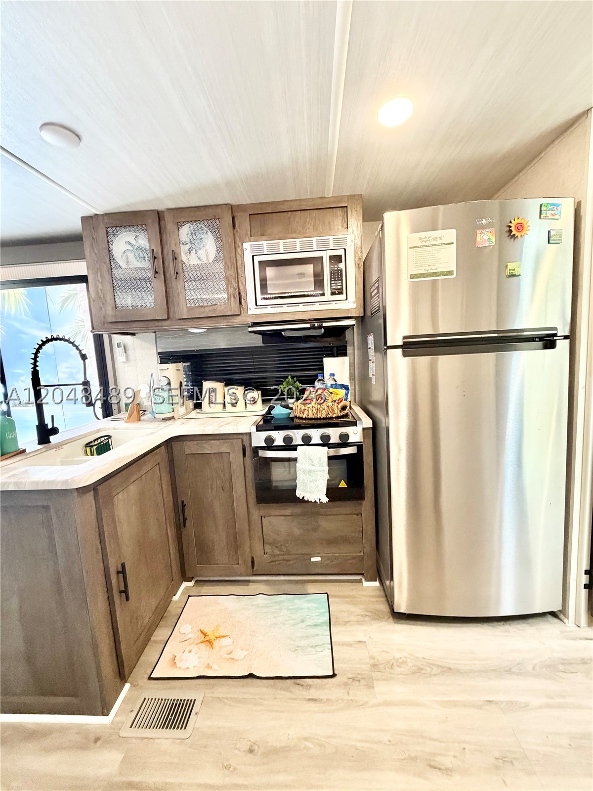 CALUSA CAMPGROUND - Land