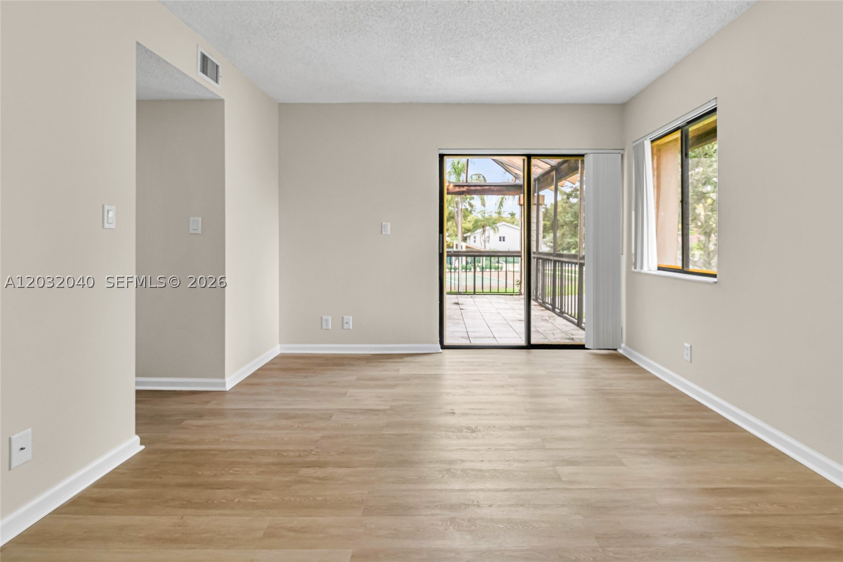 WIMBLEDON AT JACARANDA CO - Residential