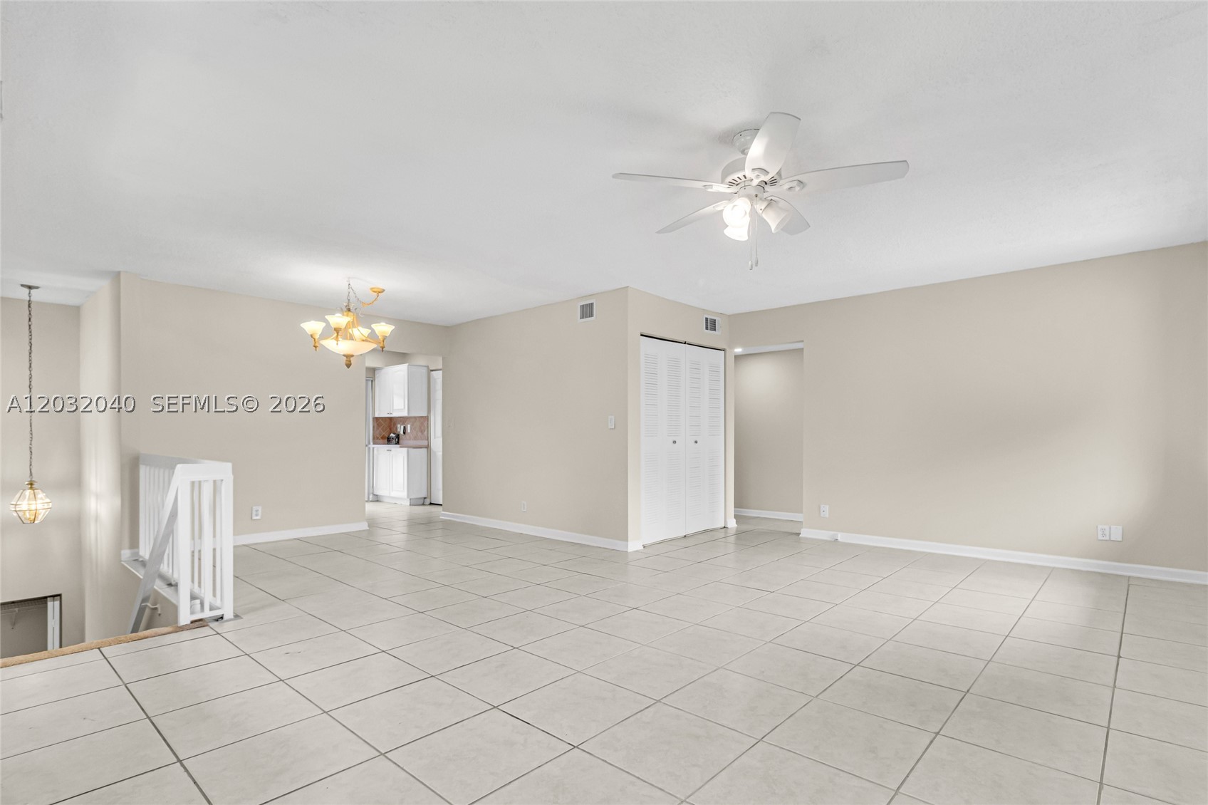 WIMBLEDON AT JACARANDA CO - Residential