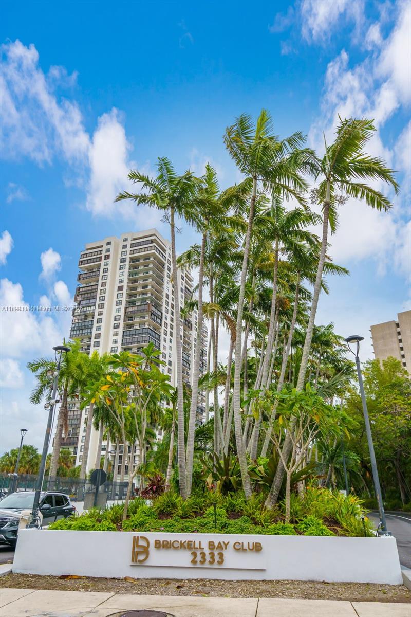 BRICKELL BAY CLUB CONDO - Residential