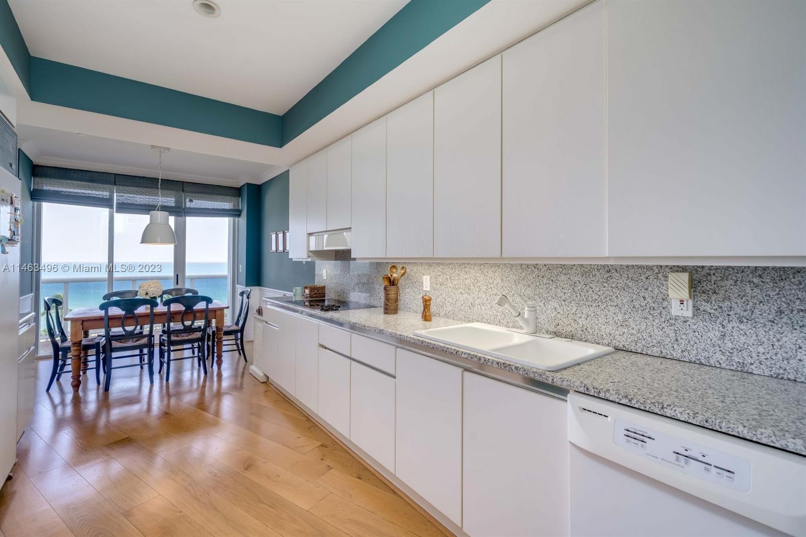 MAJESTIC TOWER - Residential Lease