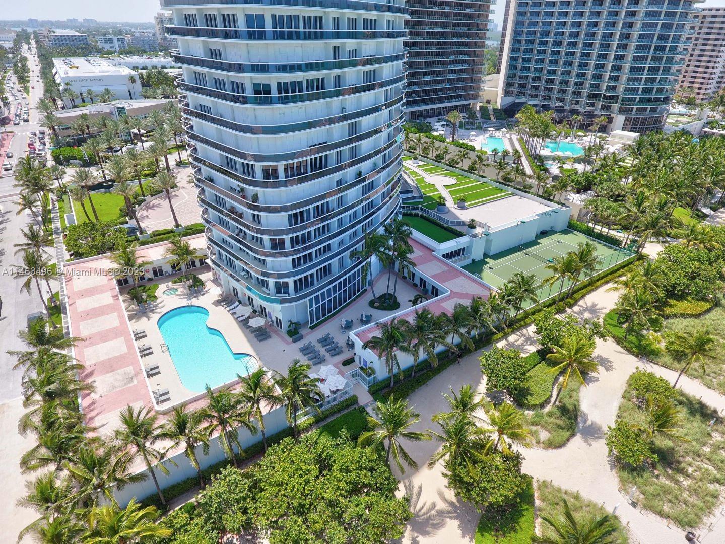 MAJESTIC TOWER - Residential Lease