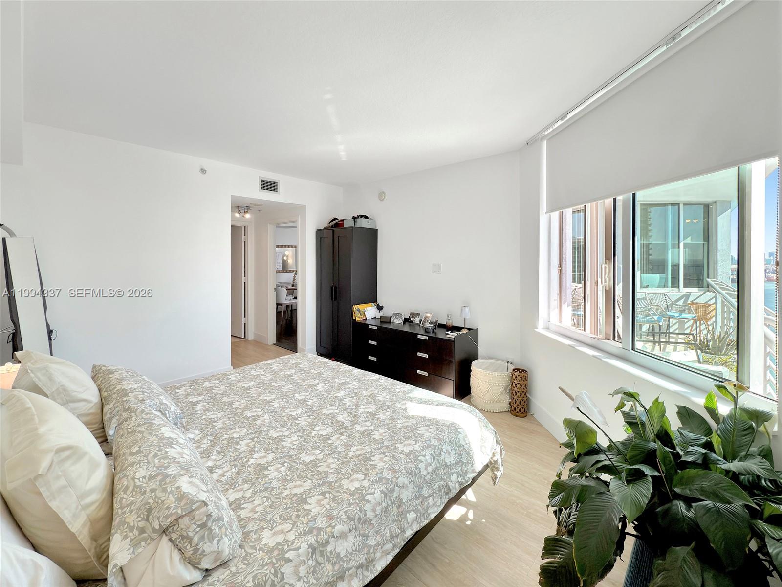 ONE MIAMI EAST CONDO - Residential Lease