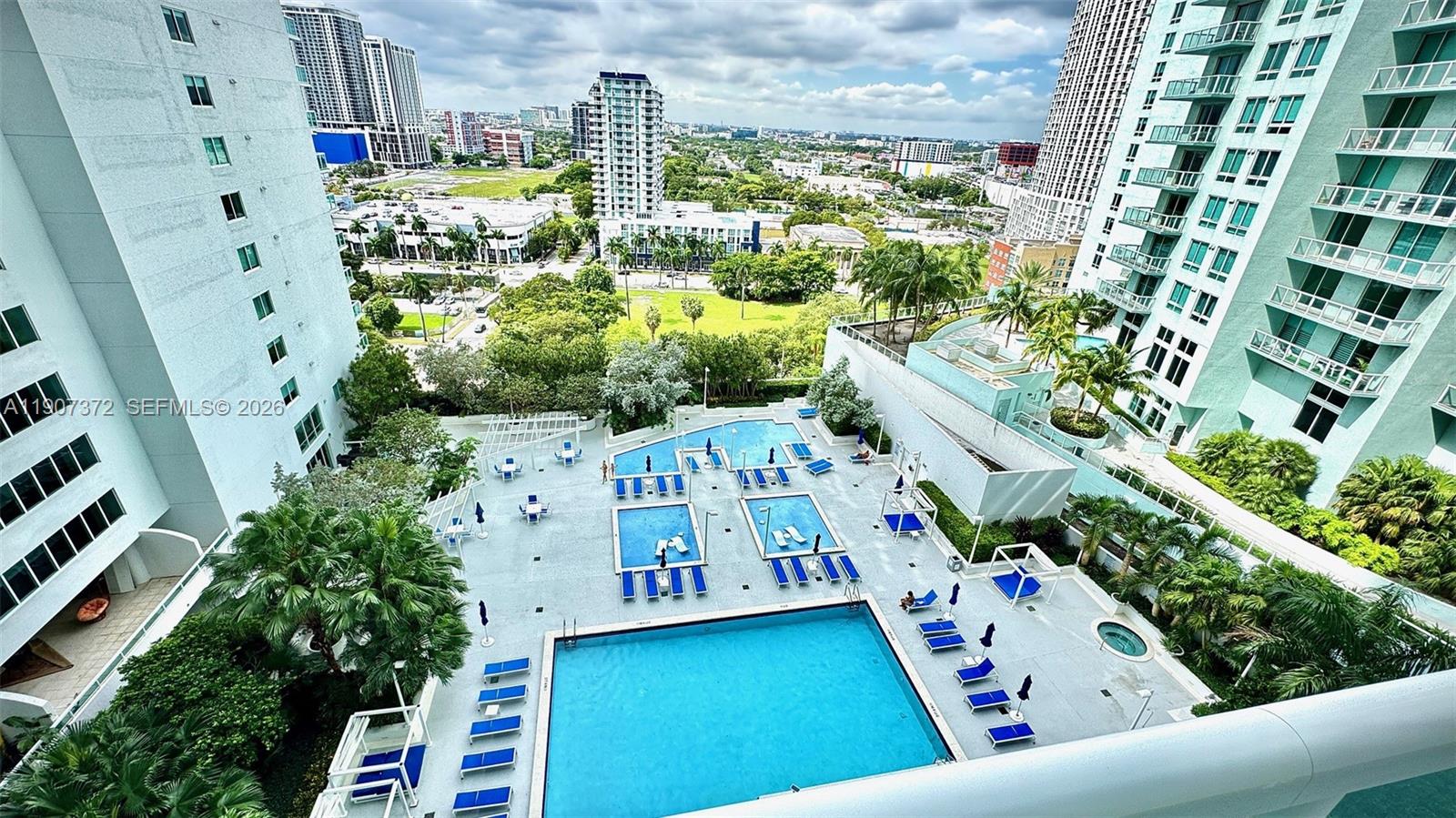 1800 CLUB CONDO - Residential