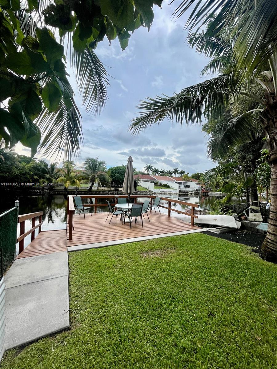 PALM SPRINGS NORTH - TOWN - Residential
