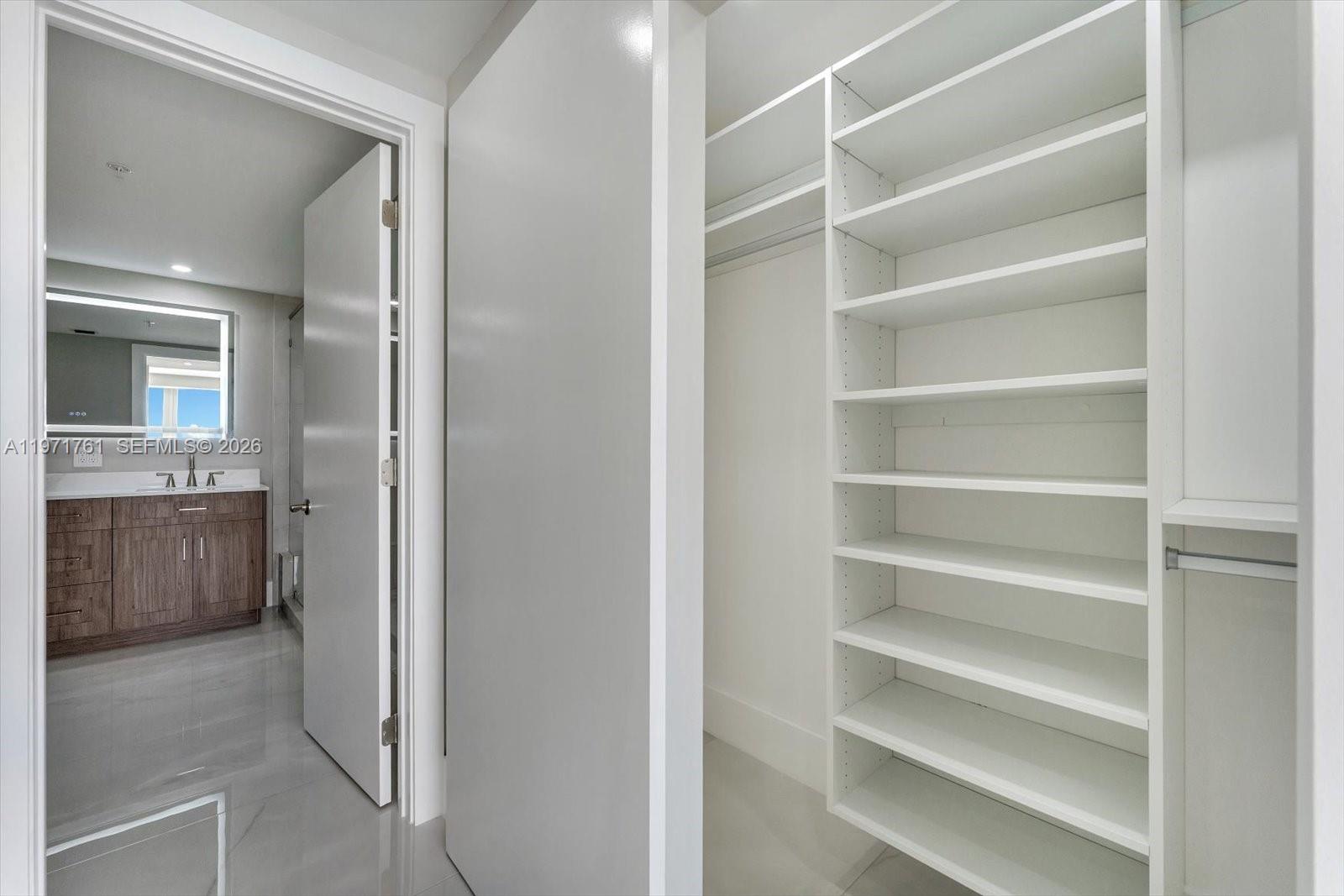 THE TOWER RESIDENCES COND - Residential
