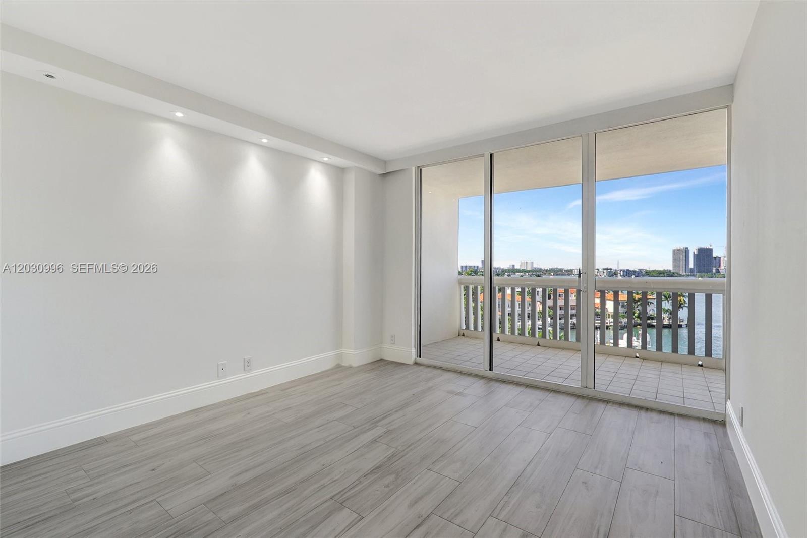 1000 ISL BLVD WILLIAMS IS - Residential Lease