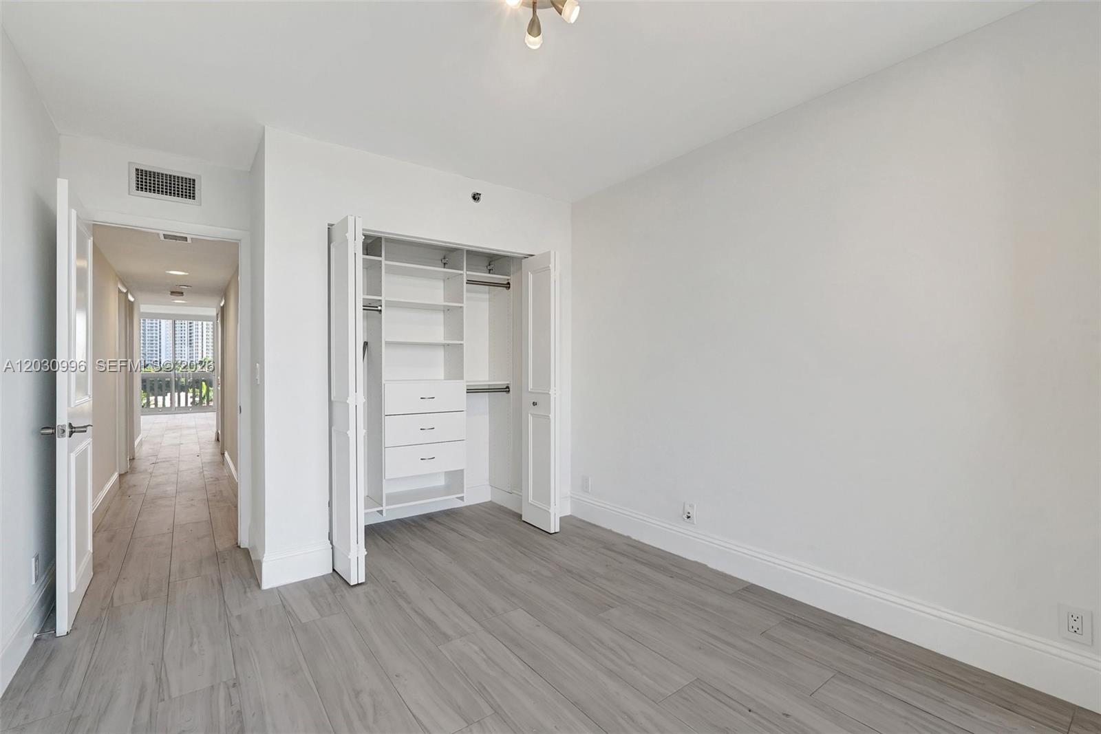 1000 ISL BLVD WILLIAMS IS - Residential Lease