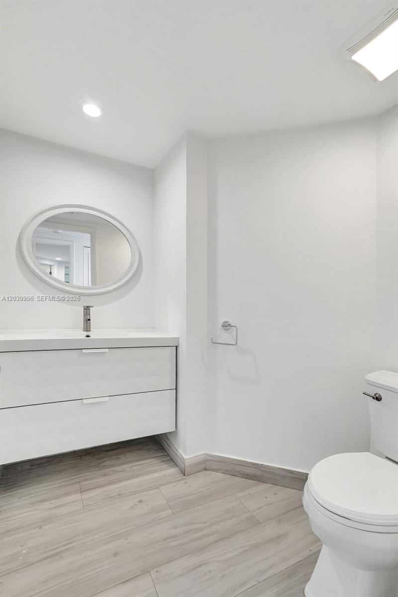 1000 ISL BLVD WILLIAMS IS - Residential Lease