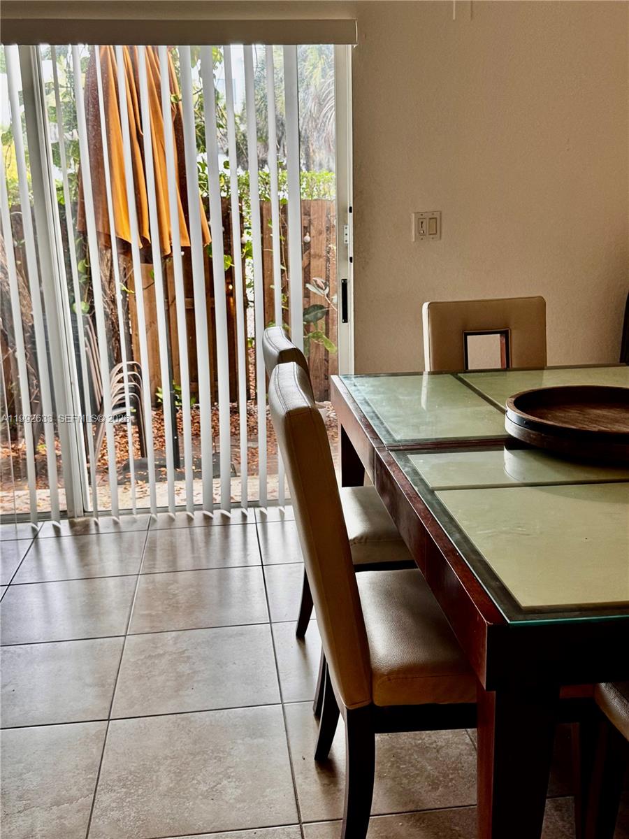 LEEWARD AT ISLANDS AT DOR - Residential