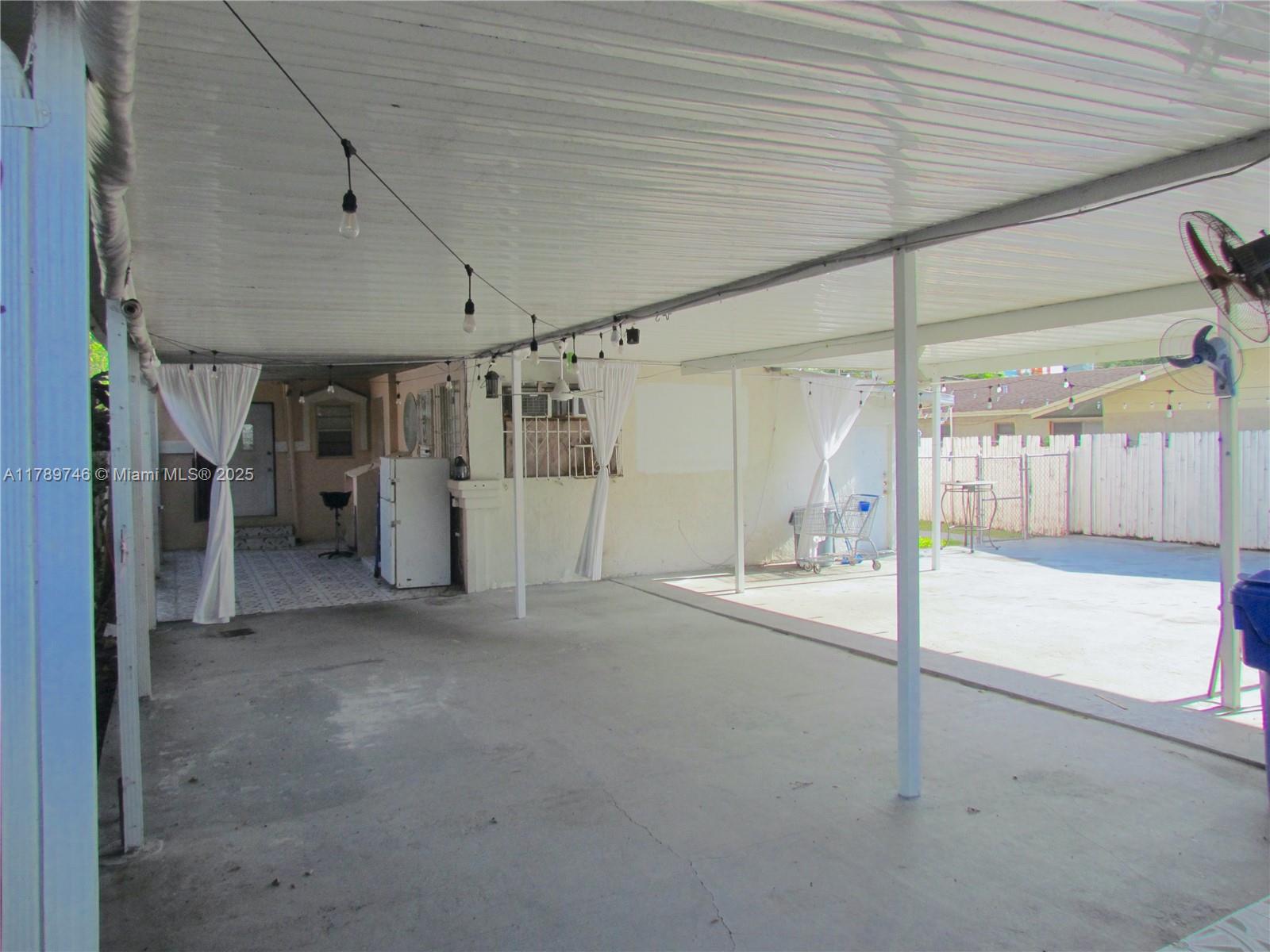WEST END PARK AMD PL - Residential