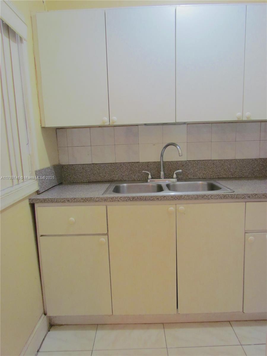 WEST END PARK AMD PL - Residential