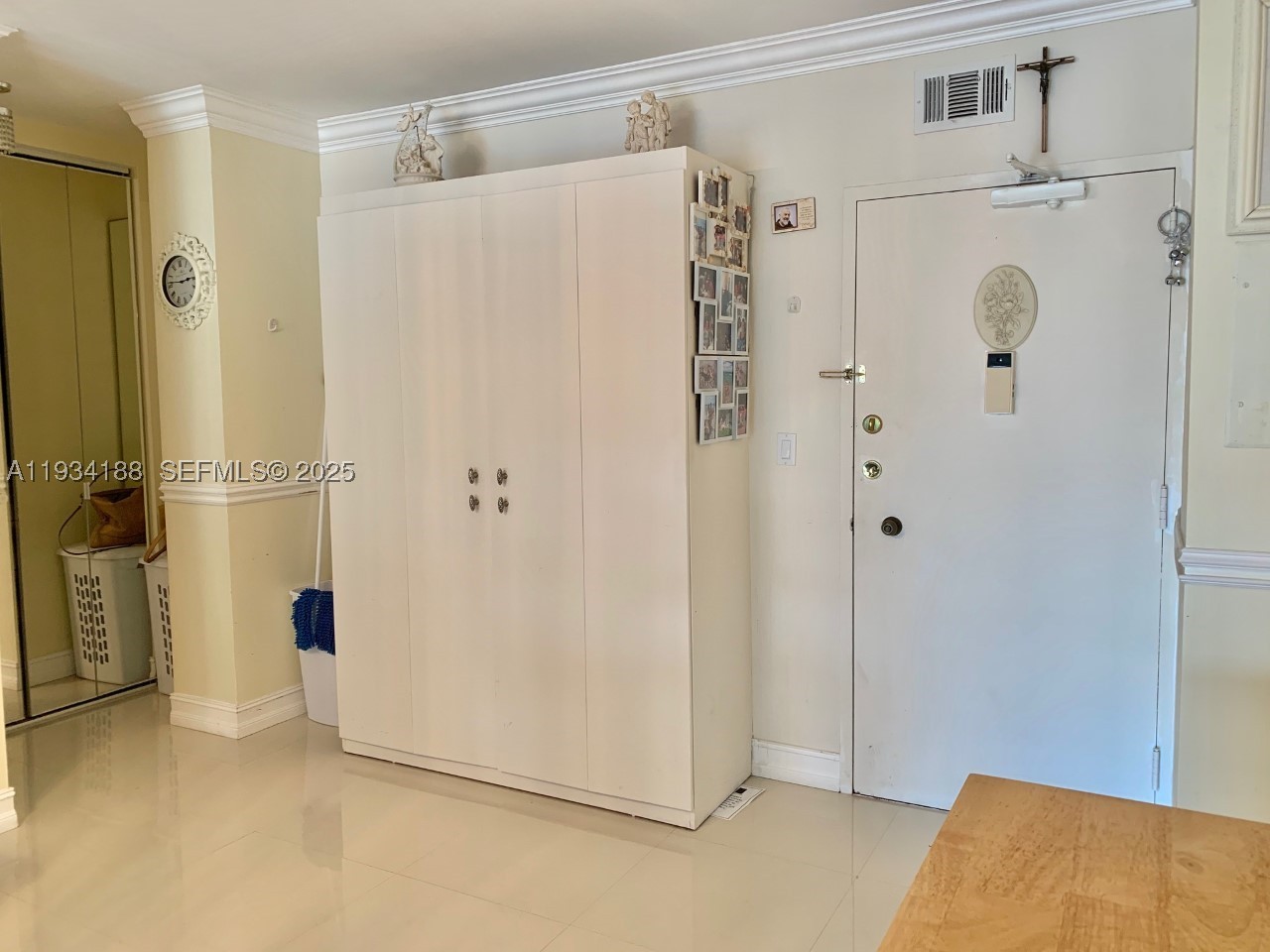 HEMISPHERES CONDO - Residential