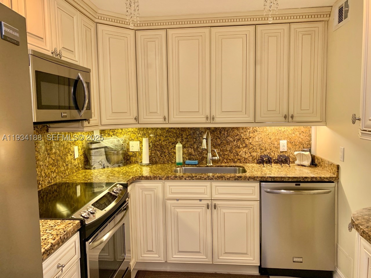 HEMISPHERES CONDO - Residential