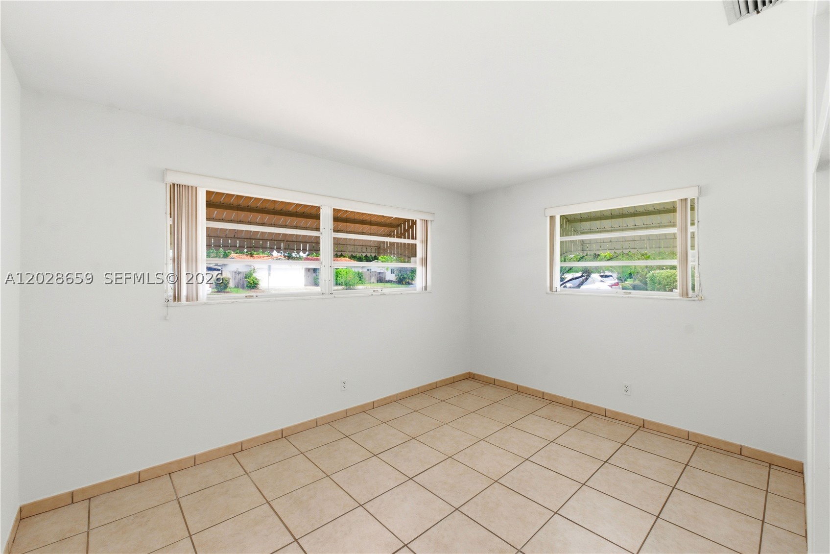 HOLLYWOOD HILLS AMEN PLAT - Residential