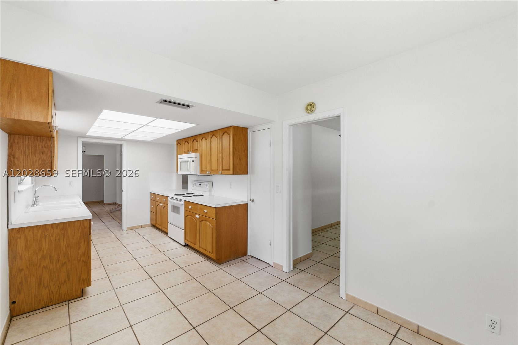HOLLYWOOD HILLS AMEN PLAT - Residential