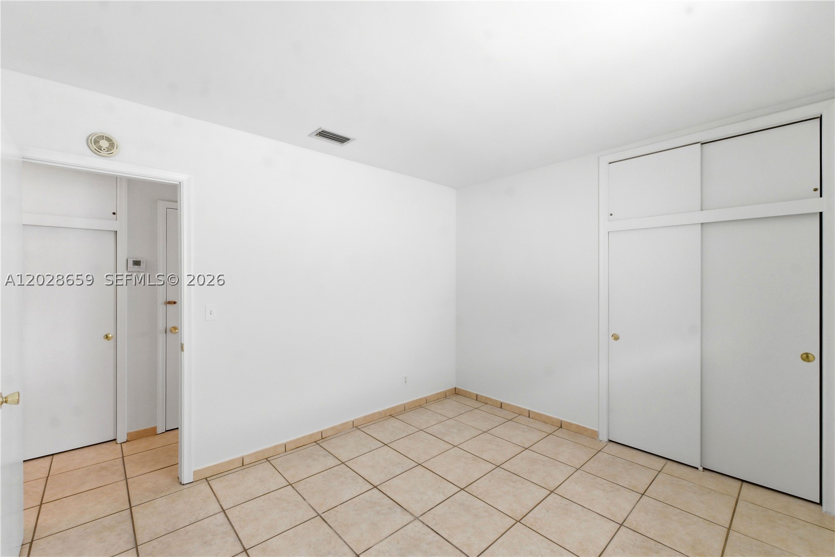 HOLLYWOOD HILLS AMEN PLAT - Residential