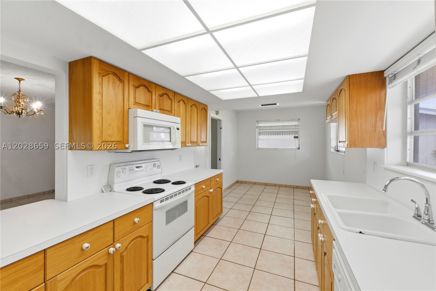 HOLLYWOOD HILLS AMEN PLAT - Residential