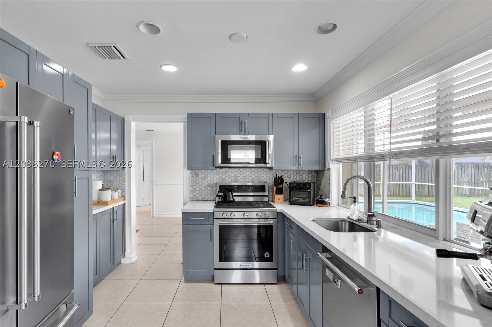SUNRISE GOLF VILLAGE SEC - Residential