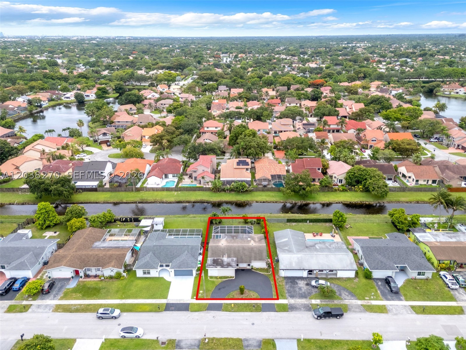 SUNRISE GOLF VILLAGE SEC - Residential