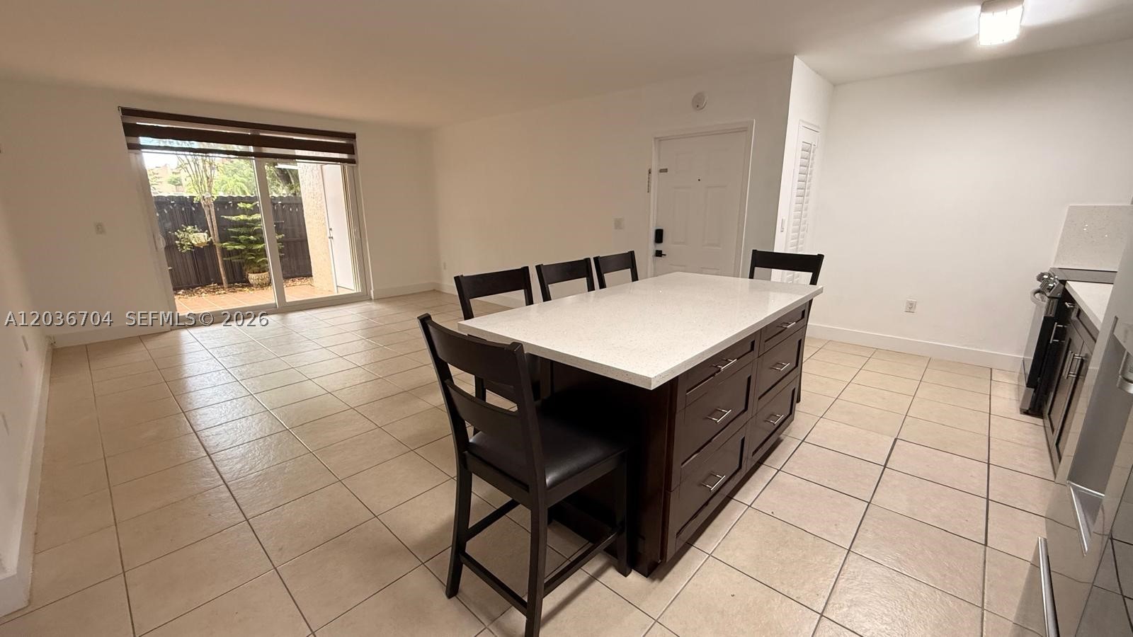 THE MEADOWS LAKE NORTH CO - Residential Lease