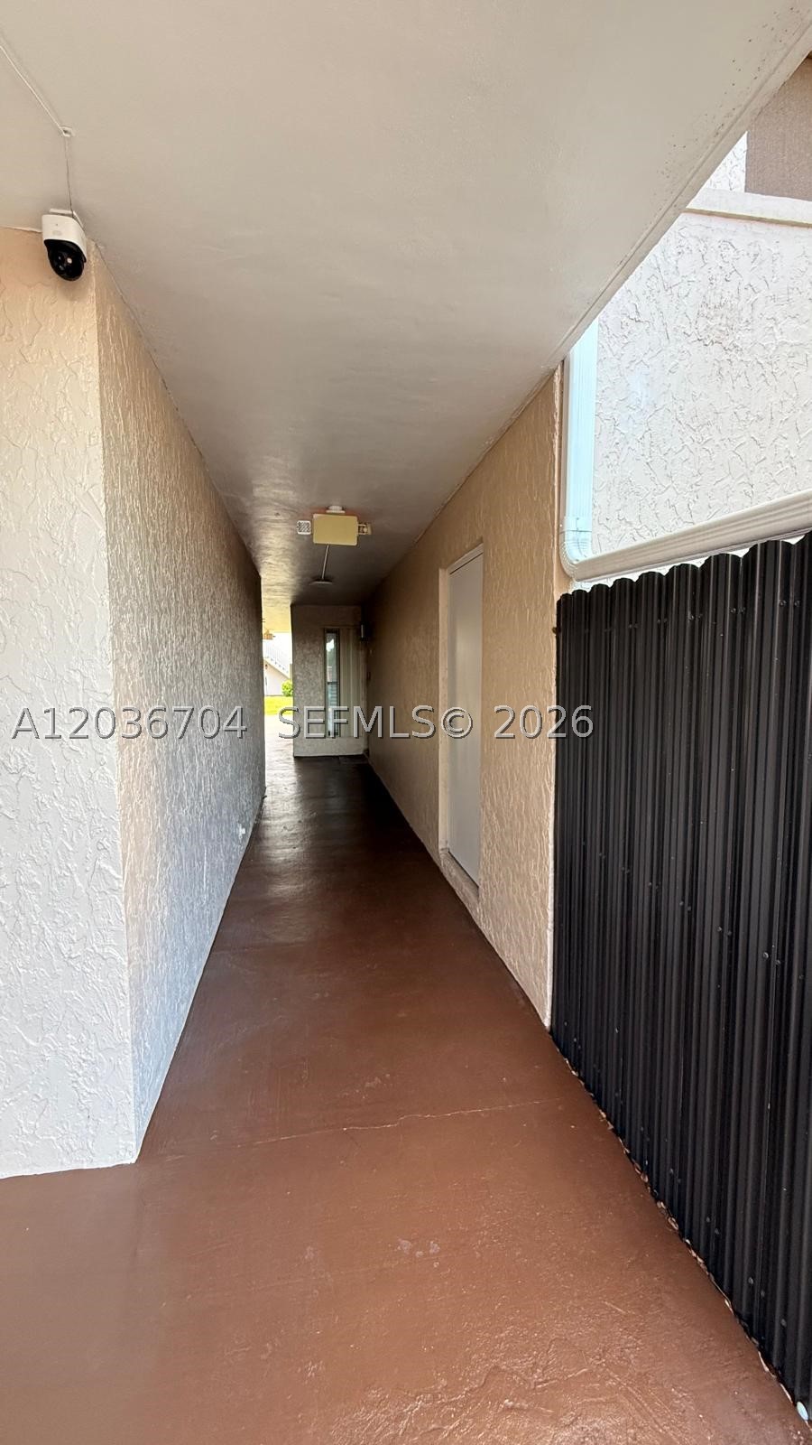 THE MEADOWS LAKE NORTH CO - Residential Lease