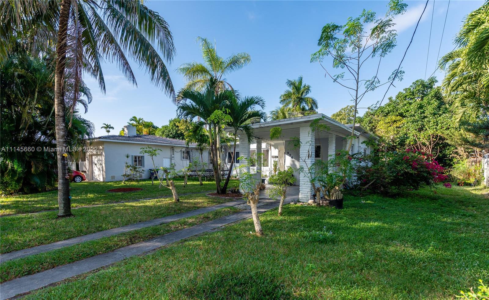 COUNTRY CLUB ESTATES SEC - Residential