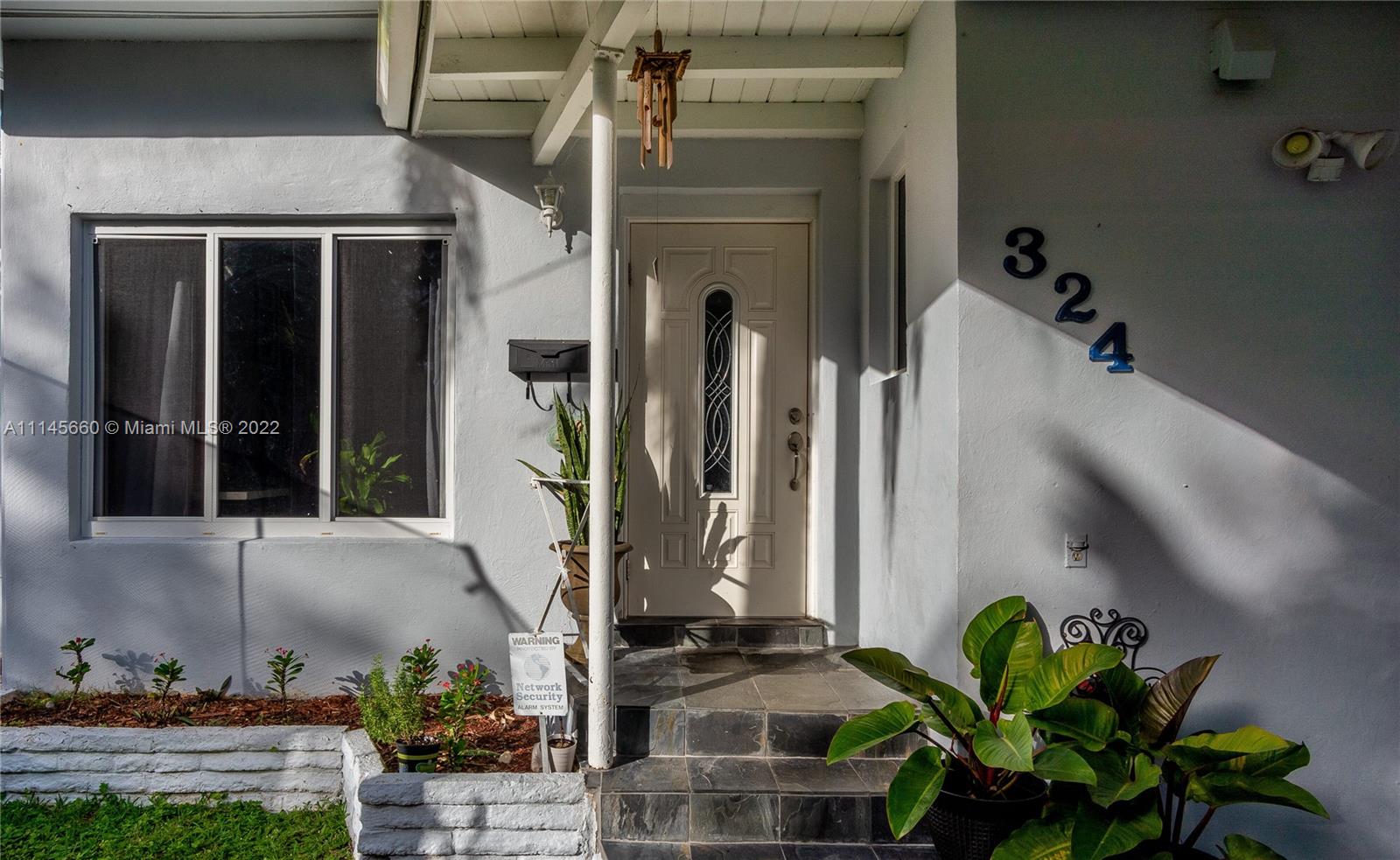 COUNTRY CLUB ESTATES SEC - Residential