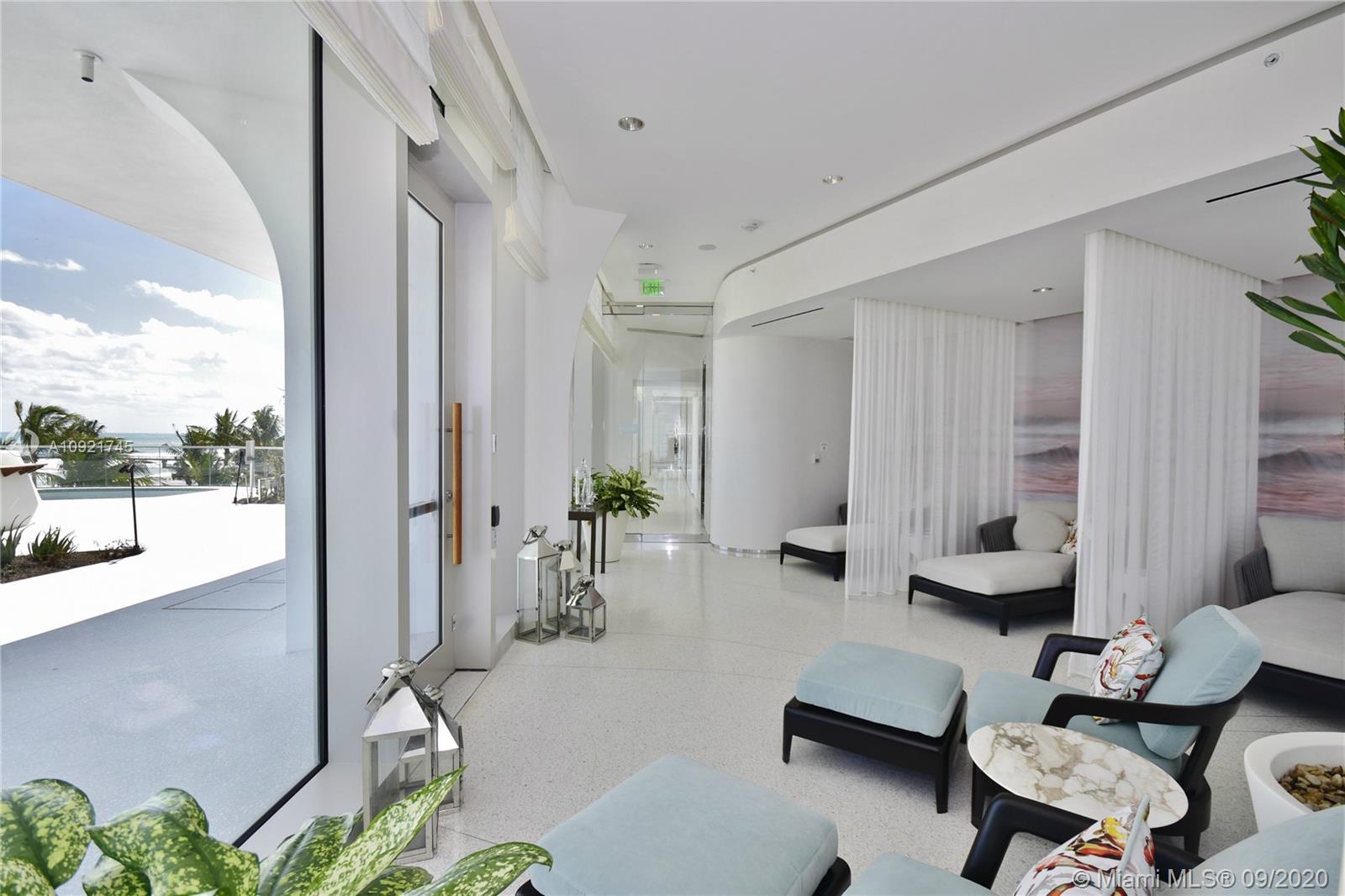 JADE SIGNATURE CONDO - Residential