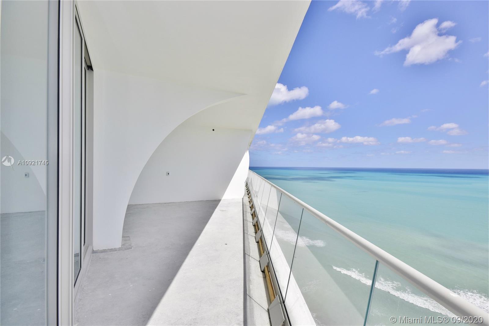 JADE SIGNATURE CONDO - Residential