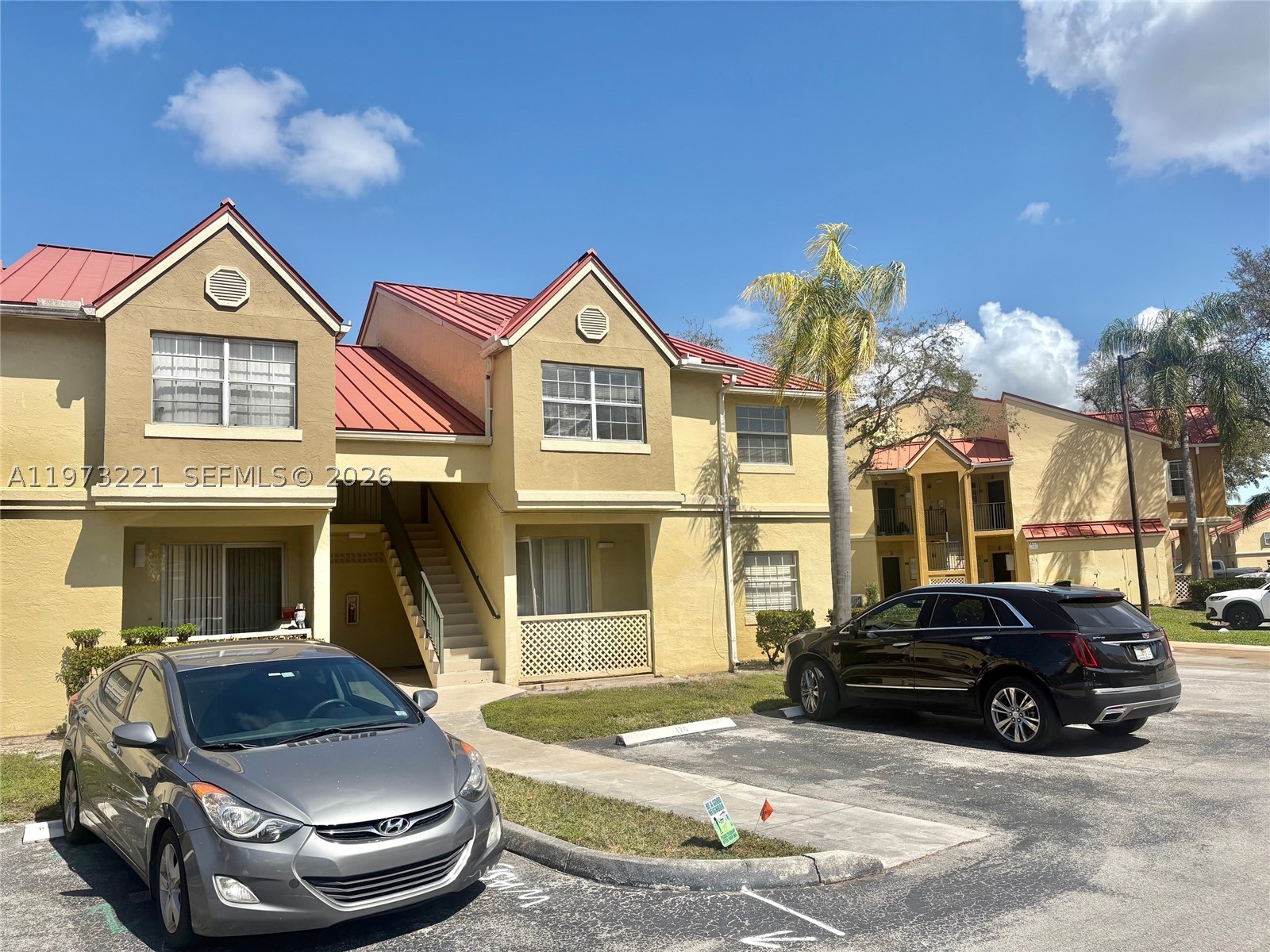 Beautiful and spacious 1-bedroom, 1-bath townhouse in Located in a secure gated community Enjoy a bright open floor plan, new kitchen cabinets, abundant storage, brand-new flooring, and a fully renovated bathroom. Washer and dryer in unit for added convenience.

Located in a secure gated community with pool, tennis courts, gym, and playground. Prime location with quick access to Interstate 75 and Florida State Road 826 (Palmetto Expressway).

Move-in ready and won’t last long!