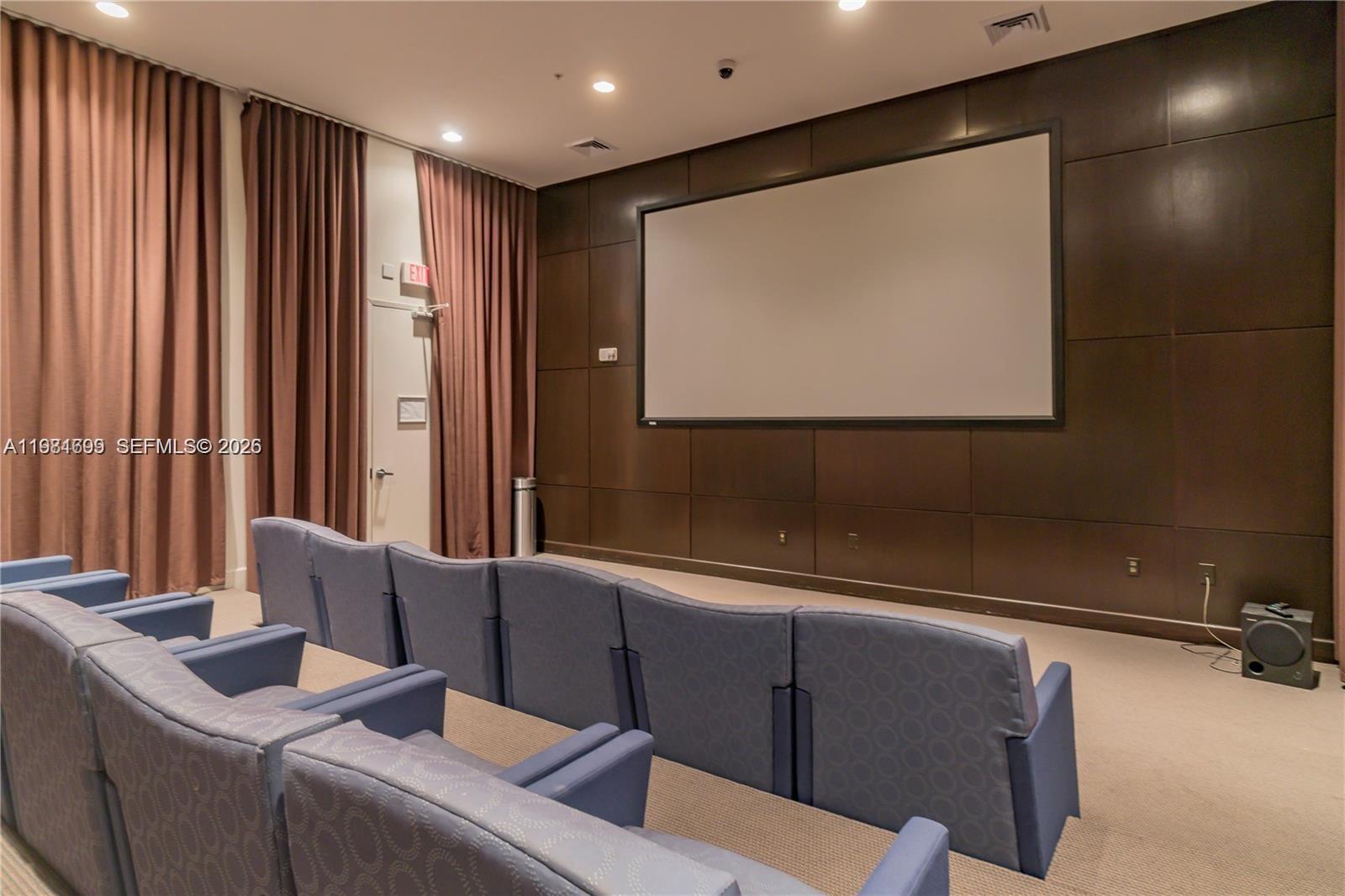 VENTURE AT AVENTURA EAST - Residential