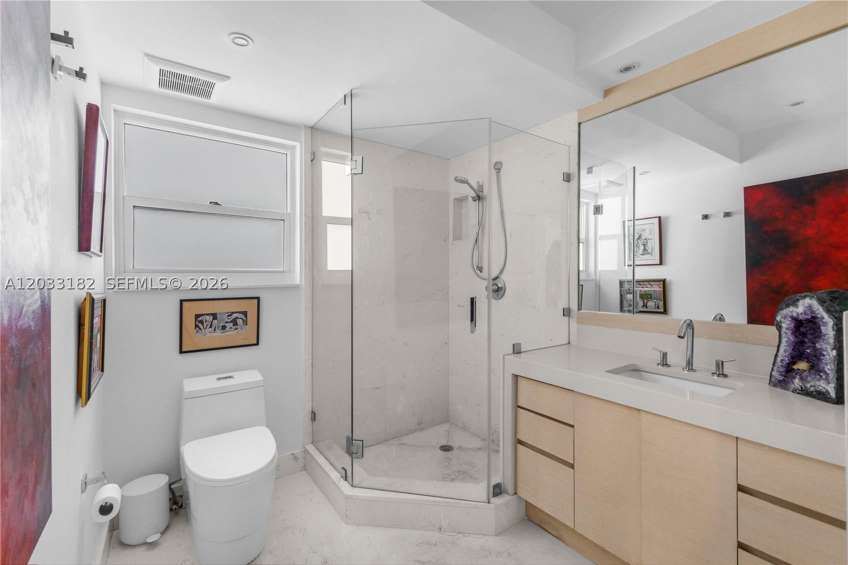 ISLAND HOUSE APT INC - CO - Residential