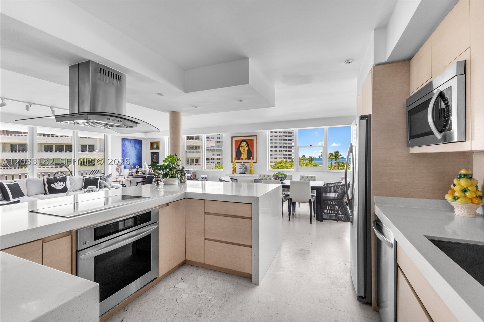 ISLAND HOUSE APT INC - CO - Residential