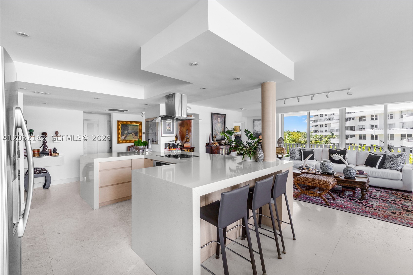 ISLAND HOUSE APT INC - CO - Residential