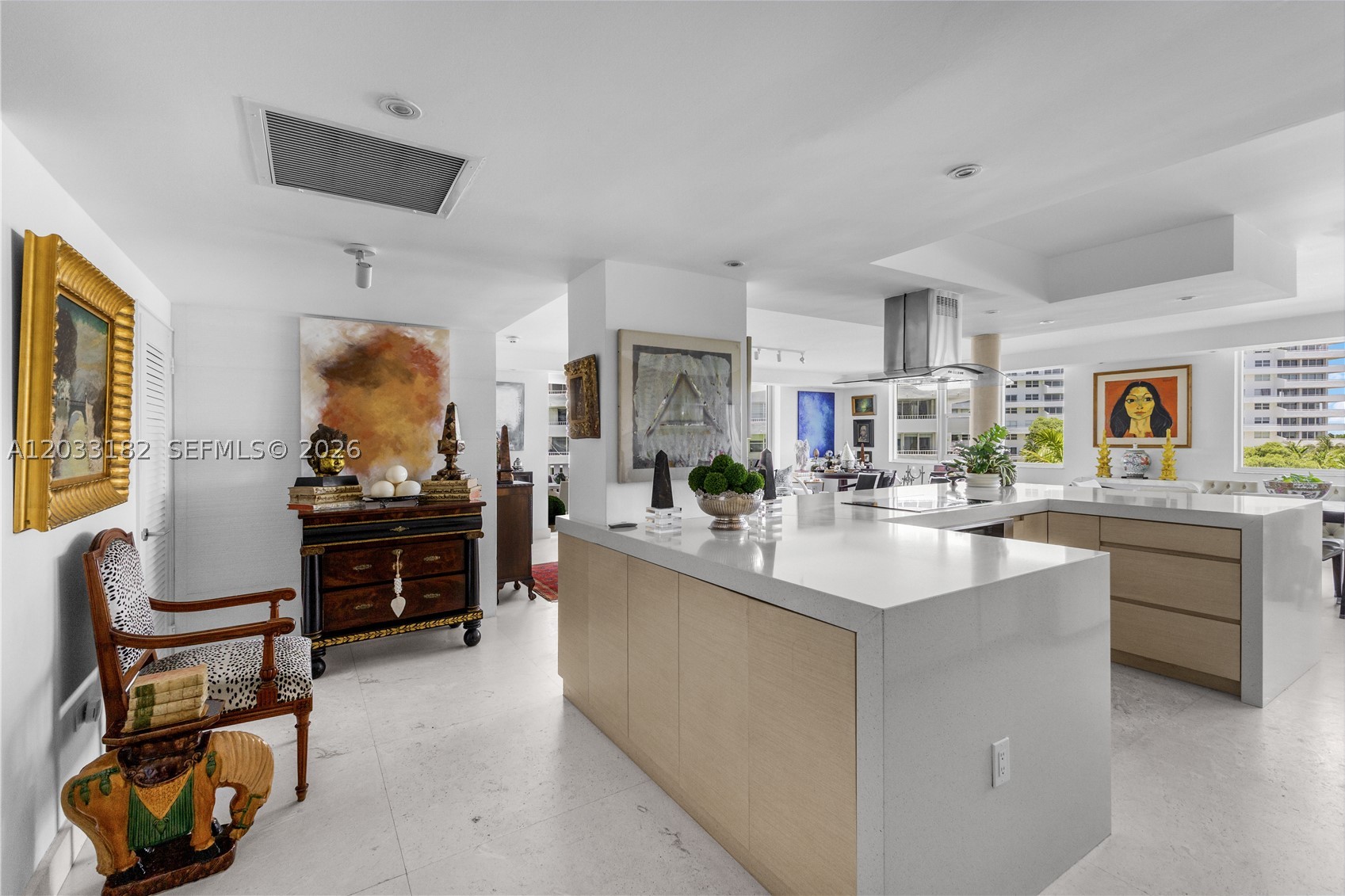 ISLAND HOUSE APT INC - CO - Residential