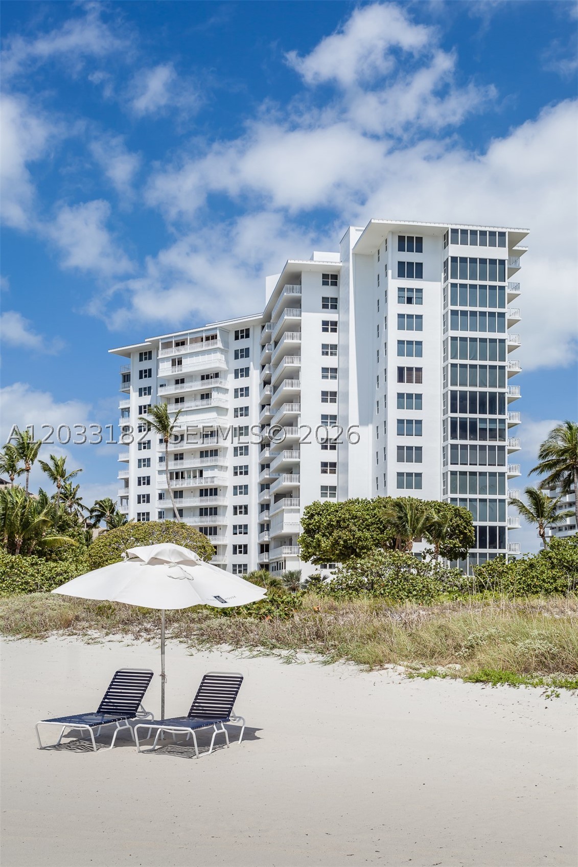 ISLAND HOUSE APT INC - CO - Residential