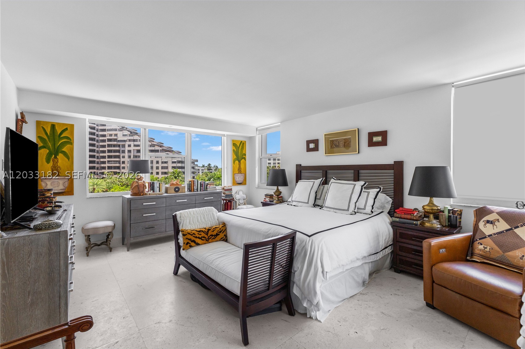 ISLAND HOUSE APT INC - CO - Residential