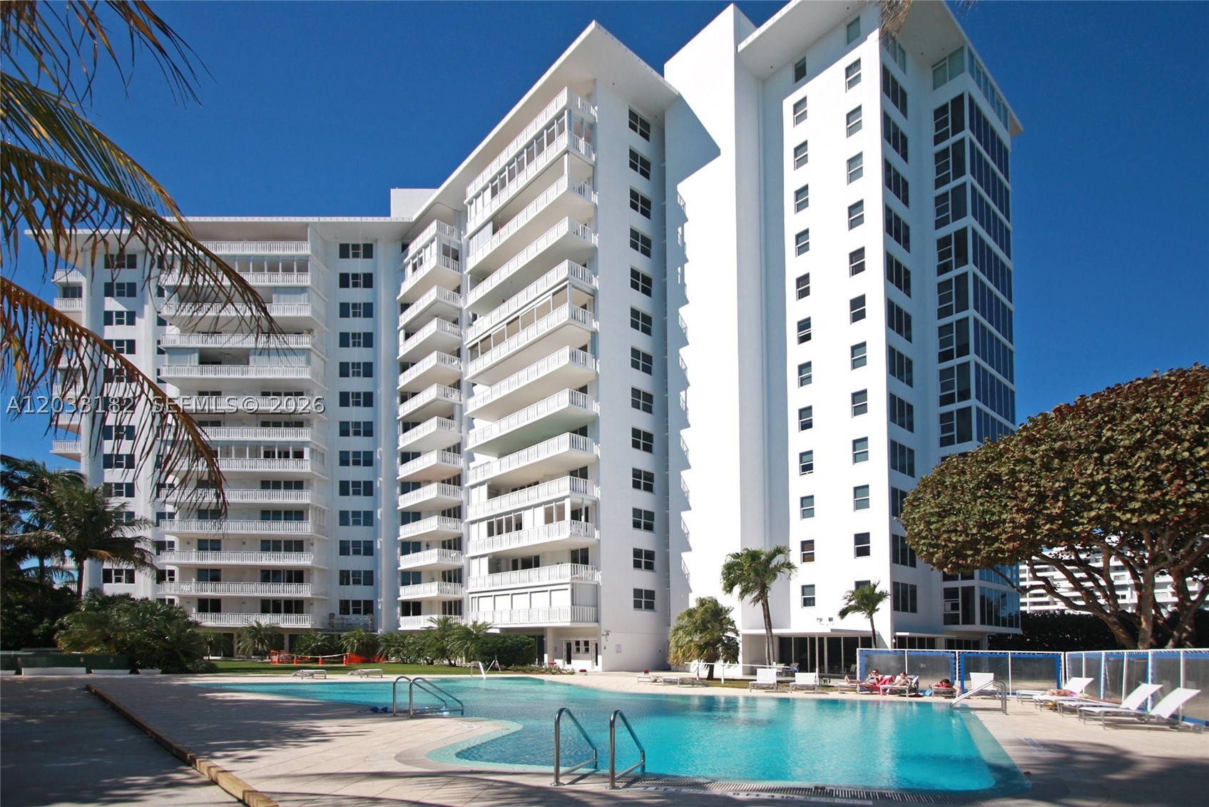 ISLAND HOUSE APT INC - CO - Residential