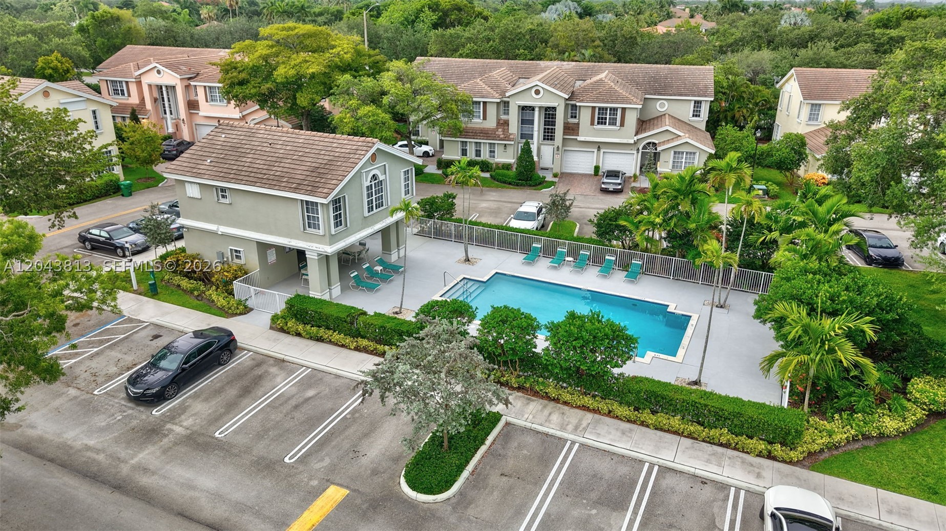 EAGLE TRACE - Residential