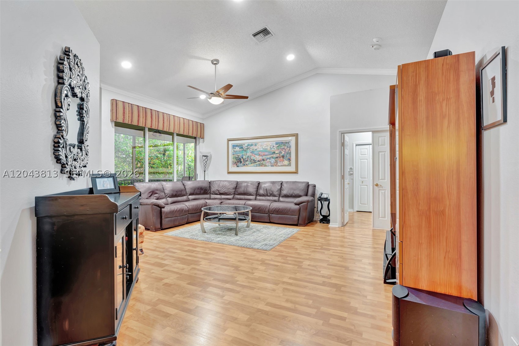 EAGLE TRACE - Residential