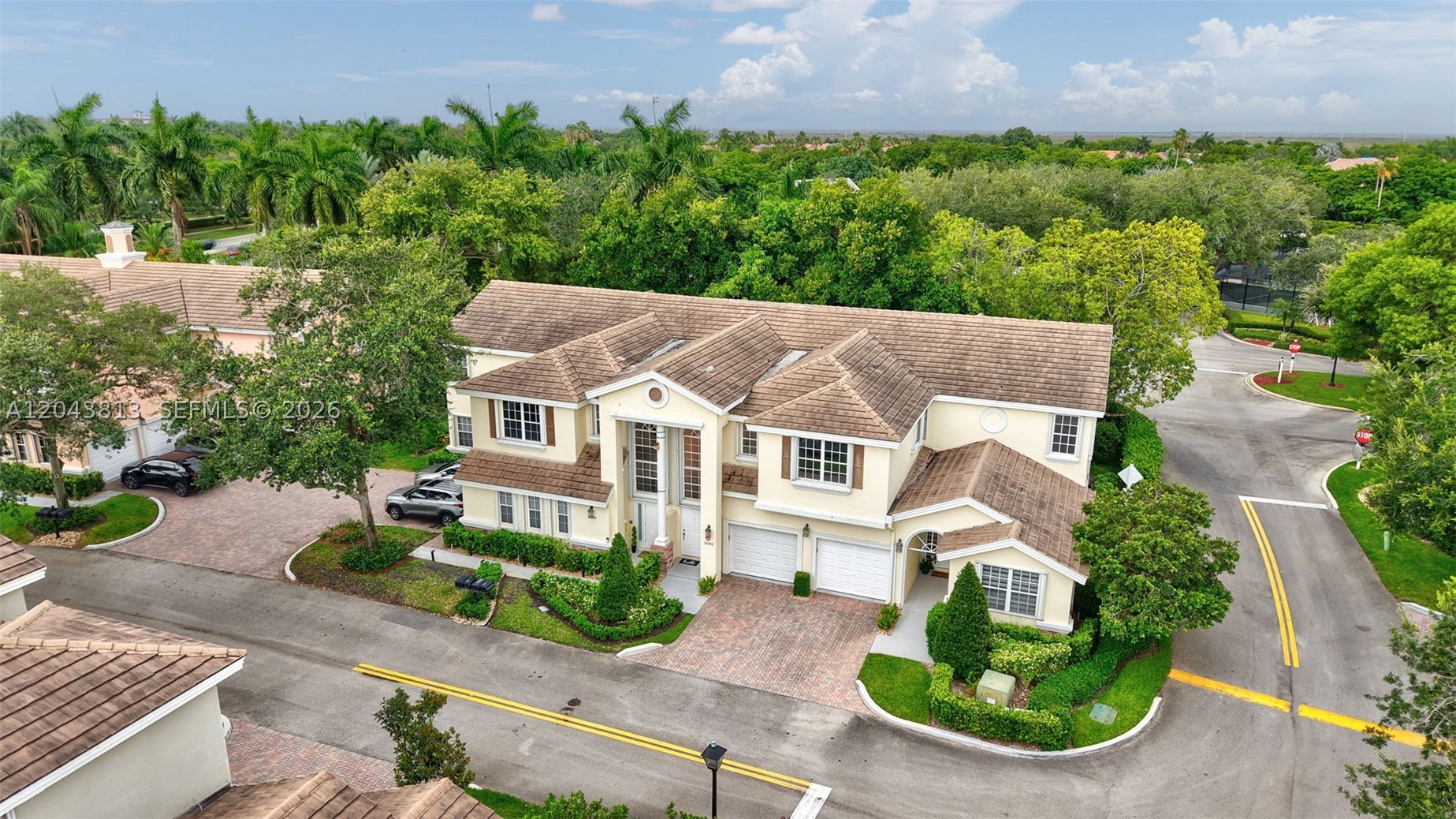 EAGLE TRACE - Residential